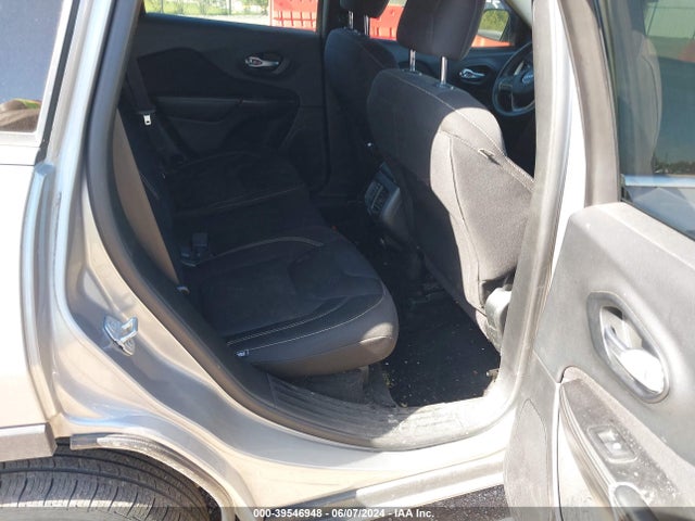 Jeep Cherokee Latitude 2015 1C4PJMCS6FW601533 Image 8