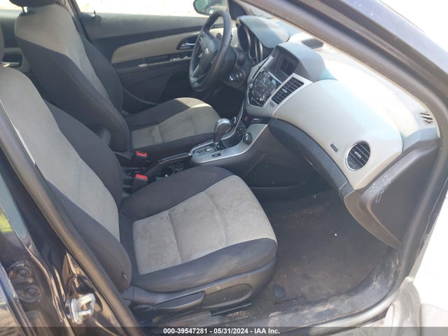 Chevrolet Cruze Ls Auto 2014 1G1PA5SG2E7180561 Image 5