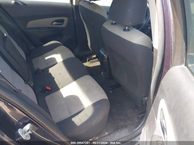 Chevrolet Cruze Ls Auto 2014 1G1PA5SG2E7180561 Image 8