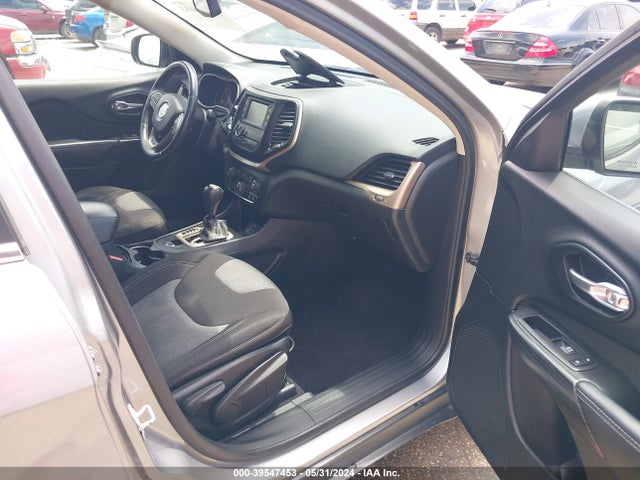 Jeep Cherokee Latitude 2014 1C4PJLCB1EW225722 Image 5