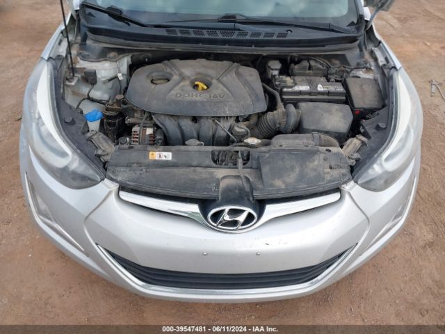 5NPDH4AEXFH638294 Hyundai ELANTRA SE