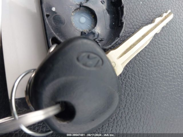 5NPDH4AEXFH638294 Hyundai ELANTRA SE