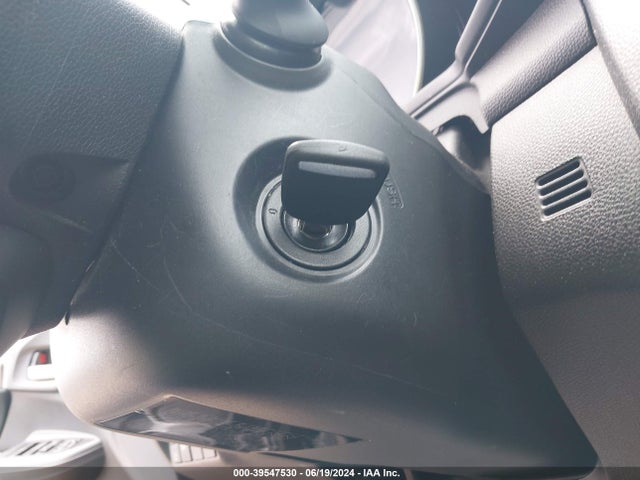 Honda FIT LX 2018 3HGGK5H50JM719965 Image 11