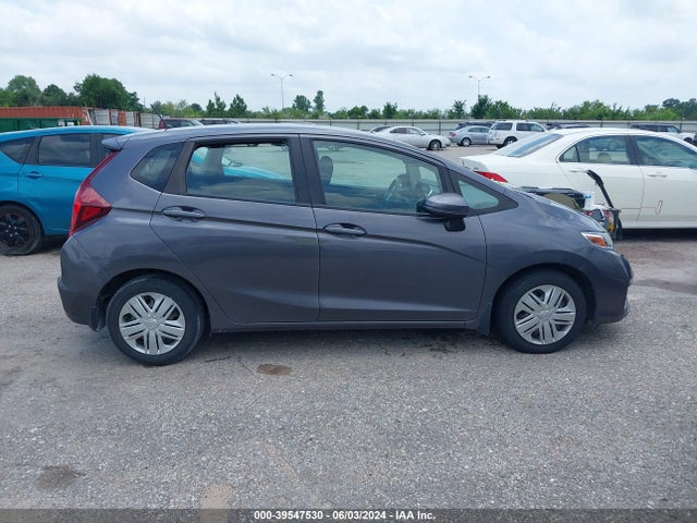 Honda FIT LX 2018 3HGGK5H50JM719965 Image 13
