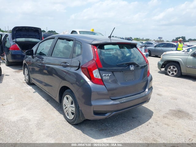 Honda FIT LX 2018 3HGGK5H50JM719965 Image 3