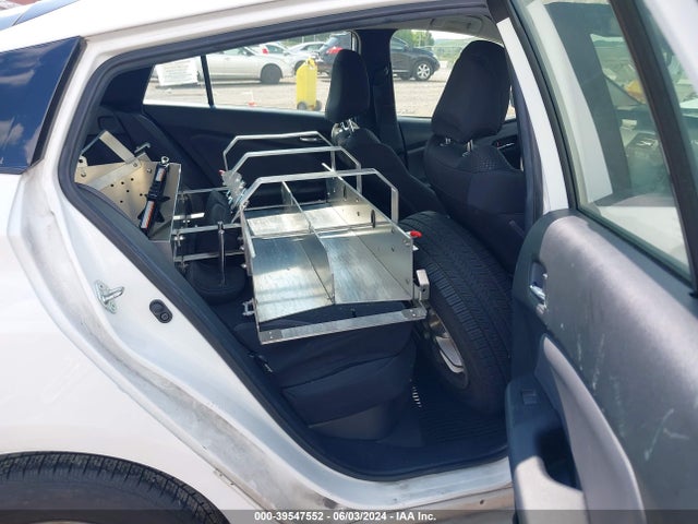 Toyota Prius Le 2021 JTDKAMFU7M3140817 Image 8