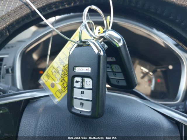 7FARW1H88NE010097 Honda Cr-v 2wd Ex-l