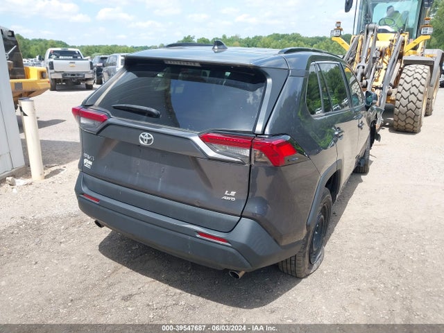 Toyota RAV4 LE 2019 2T3G1RFV2KW065823 Image 4