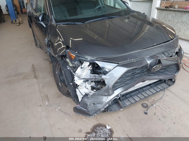 Toyota RAV4 LE 2019 2T3G1RFV2KW065823 Image 6