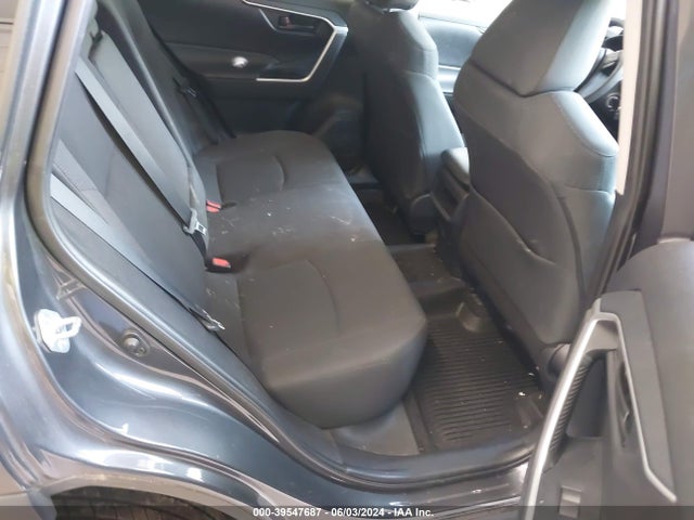 Toyota RAV4 LE 2019 2T3G1RFV2KW065823 Image 8