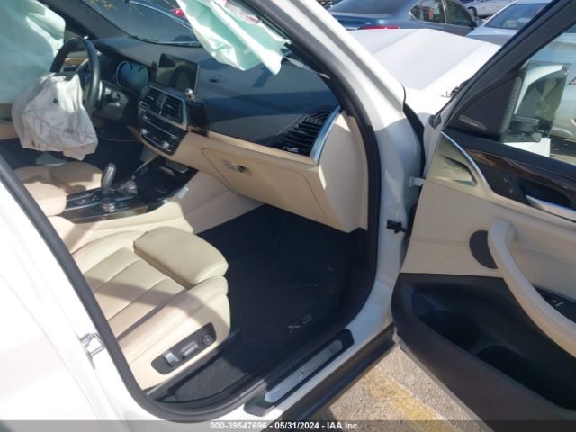 5UXTR7C54KLF25844 BMW X3 Sdrive30i