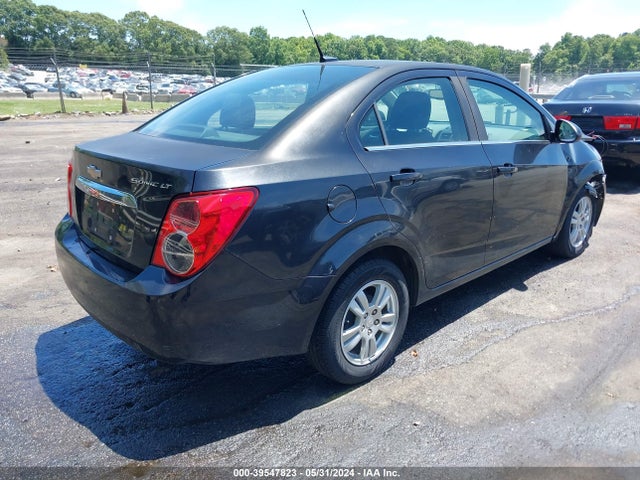 Chevrolet Sonic Lt Auto 2014 1G1JC5SH9E4229443 Image 4