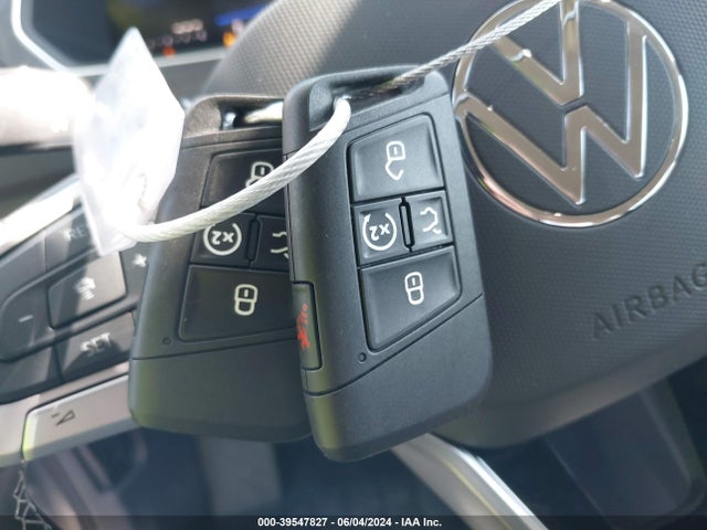 3VV2B7AX9RM098321 Volkswagen Tiguan 2.0t Se