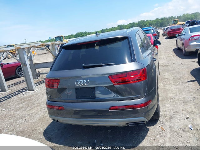 WA1LHAF78KD022950 Audi Q7 45 Premium/45 Se Premium