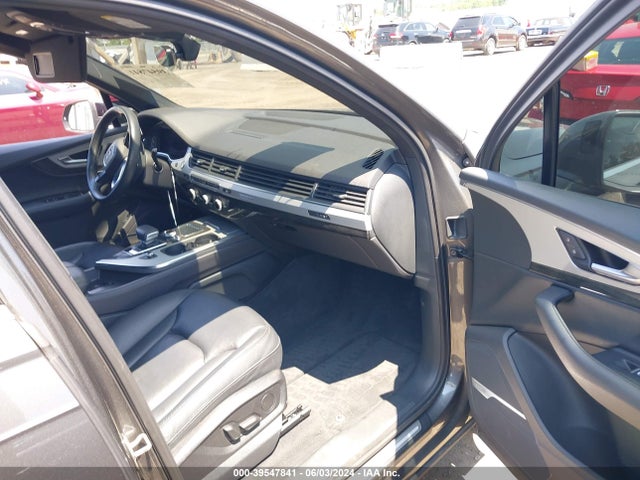 WA1LHAF78KD022950 Audi Q7 45 Premium/45 Se Premium