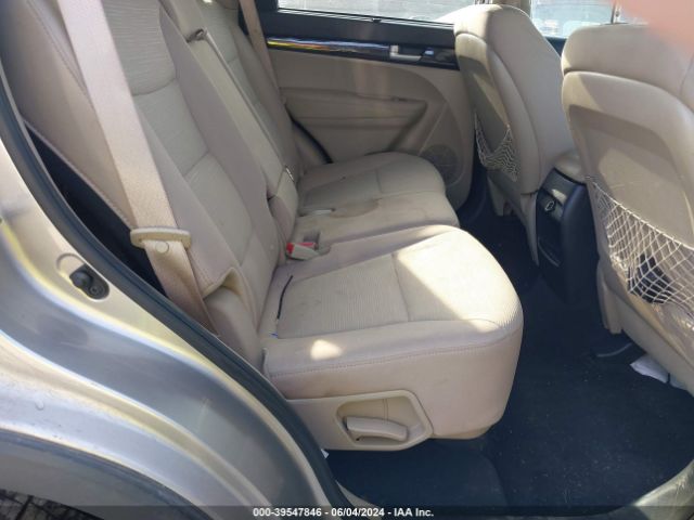 5XYKTCA69EG427893 KIA SORENTO LX