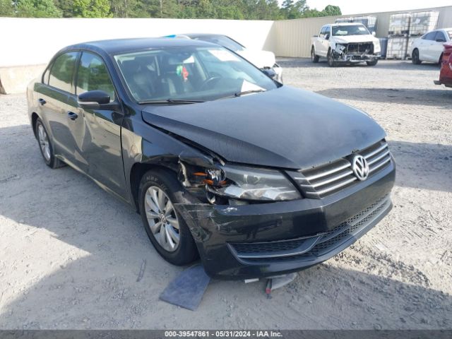 1VWAS7A34FC017694 Volkswagen Passat 1.8t Wolfsburg Edition