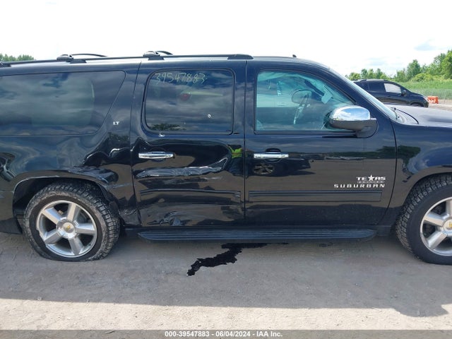 Chevrolet Suburban 1500 Lt 2014 1GNSCJE09ER130108 Image 14