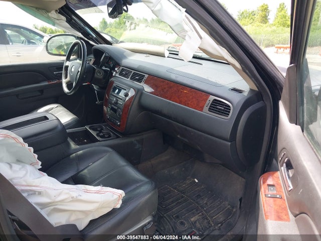Chevrolet Suburban 1500 Lt 2014 1GNSCJE09ER130108 Image 5