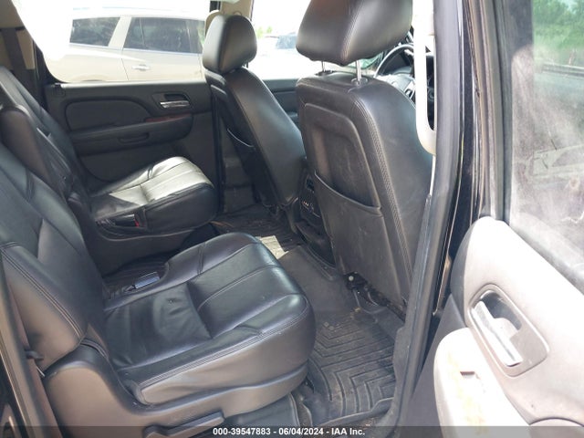 Chevrolet Suburban 1500 Lt 2014 1GNSCJE09ER130108 Image 8