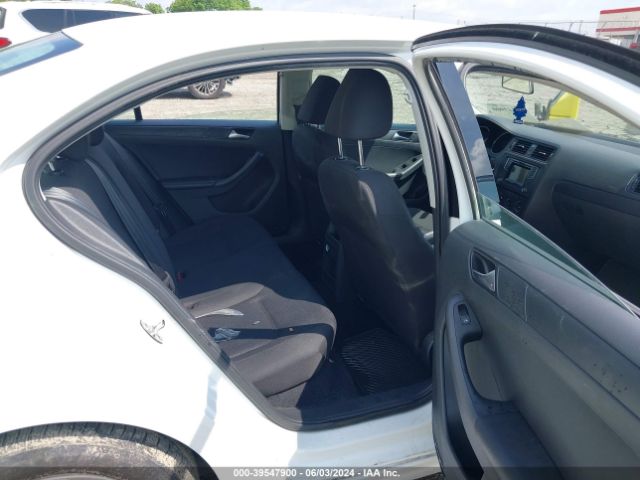 3VW267AJXGM212867 Volkswagen Jetta 1.4t S