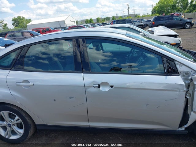 Ford FOCUS SE 2014 1FADP3F29EL438535 Image 13