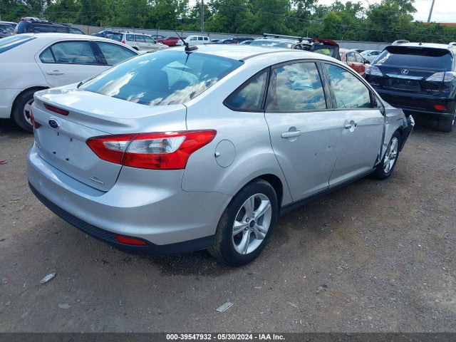 Ford FOCUS SE 2014 1FADP3F29EL438535 Image 4