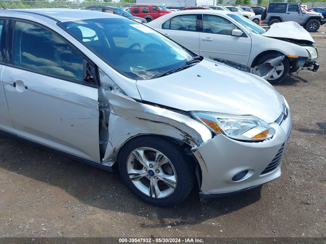 Ford FOCUS SE 2014 1FADP3F29EL438535 Image 6