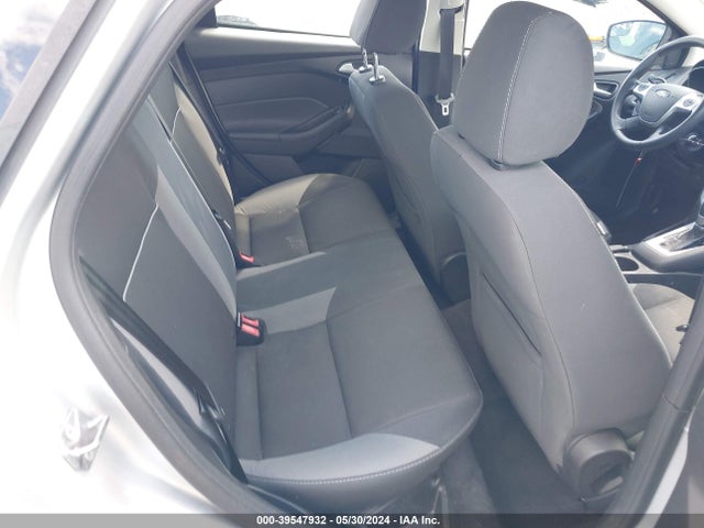 Ford FOCUS SE 2014 1FADP3F29EL438535 Image 8