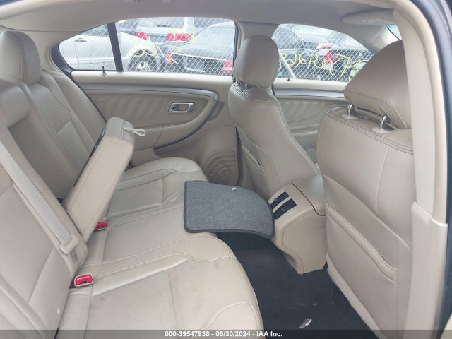 39547938 :رقم المزاد ، 1FAHP2E82DG190864 vin ، 2013 Ford Taurus Sel مزاد بيع