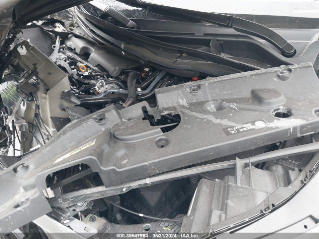 5TDERKEC9RS200850 Toyota Sienna Platinum