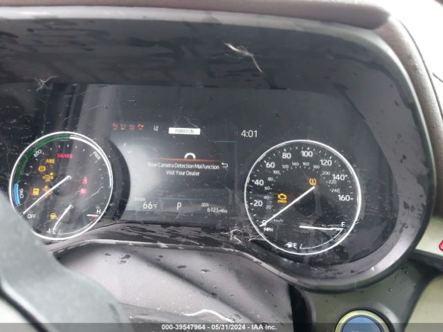 5TDERKEC9RS200850 Toyota Sienna Platinum