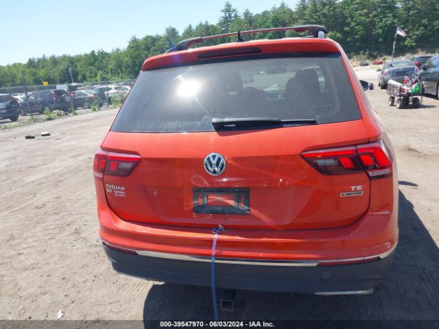3VV2B7AX6JM197473 Volkswagen Tiguan 2.0t Se/2.0t Sel