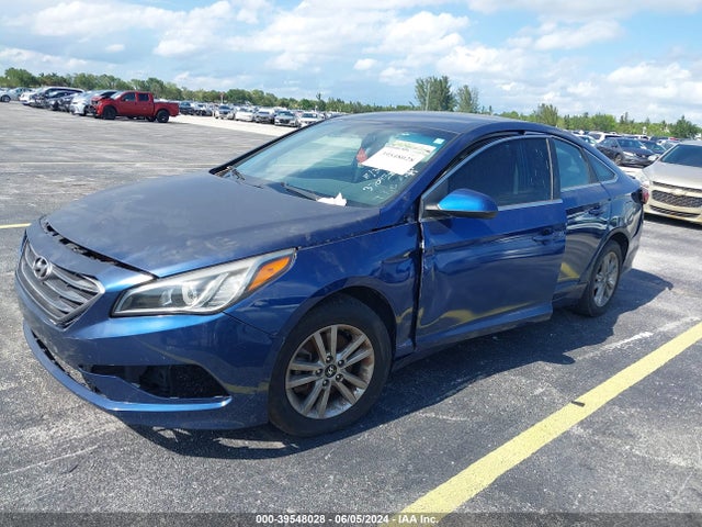 Hyundai SONATA SE 2016 5NPE24AF0GH370338 Image 2