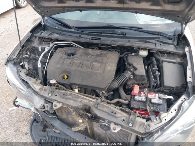 Toyota COROLLA SE 2018 5YFBURHE3JP763980 Image 10