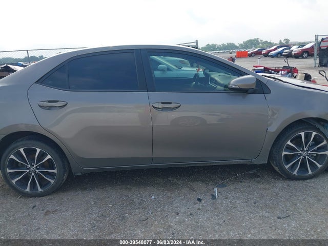 Toyota COROLLA SE 2018 5YFBURHE3JP763980 Image 14