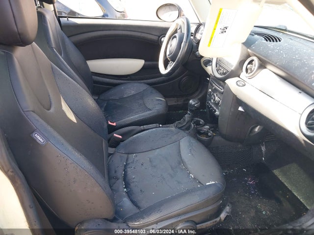2012 MINI COOPER WMWSU3C59CT257325 Photo 4