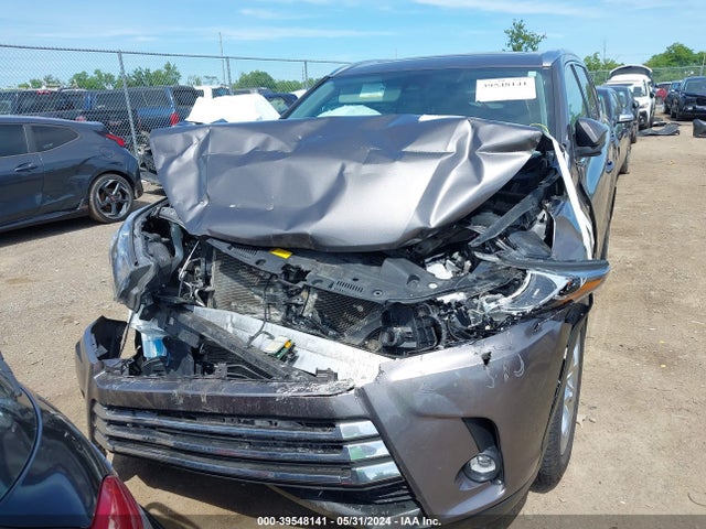 Toyota Highlander Limited 2019 5TDDZRFH3KS977514 Image 12