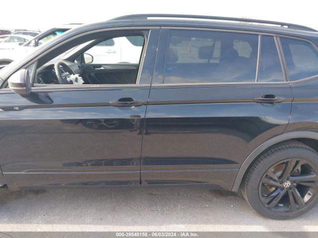 3VV8B7AX1PM137006 Volkswagen Tiguan 2.0t Se R-line Black