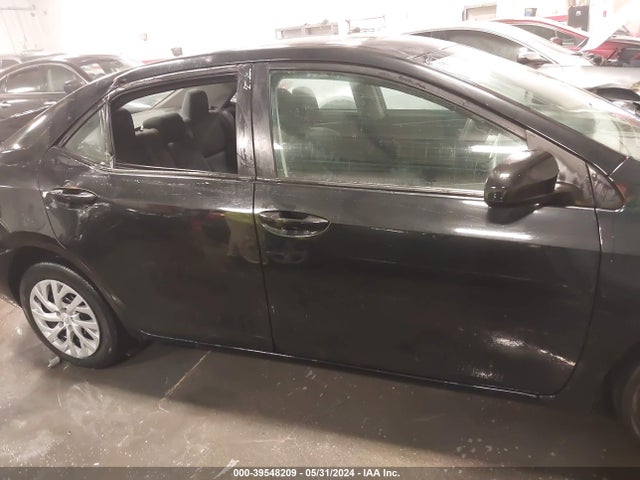 Toyota COROLLA LE 2019 5YFBURHE3KP900014 Image 13