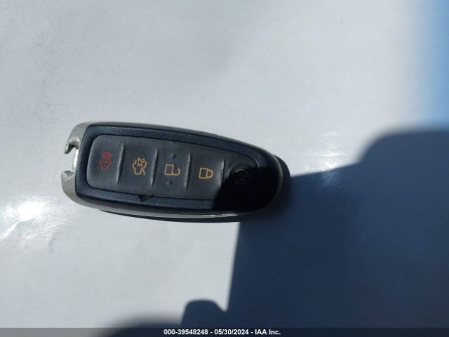 1FAHP2F82GG108702 Ford Taurus Limited