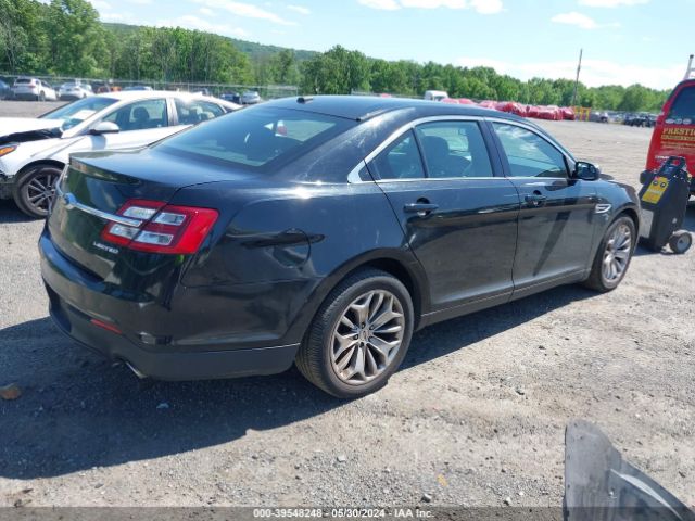 1FAHP2F82GG108702 Ford Taurus Limited