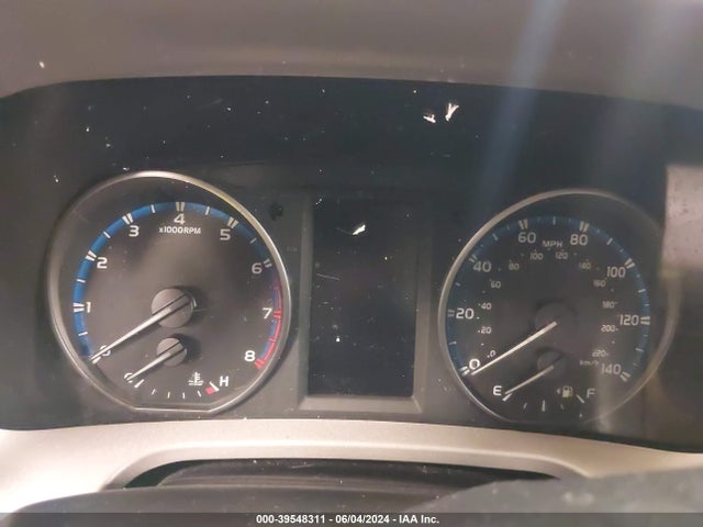 Toyota Rav4 Xle 2017 2T3RFREV2HW684491 Image 15
