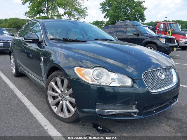 2010 JAGUAR XF SAJWA0GB2ALR65300 Photo 0