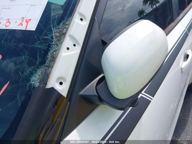 KIA Soul 2015 KNDJN2A20F7806292 Image 13