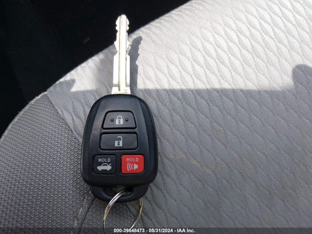 Toyota COROLLA LE 2016 2T1BURHE8GC624436 Image 11