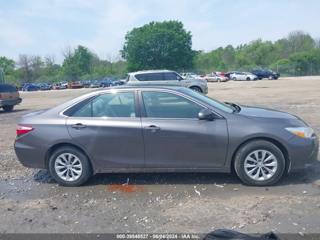 Toyota CAMRY LE 2015 4T4BF1FK5FR466967 Image 14