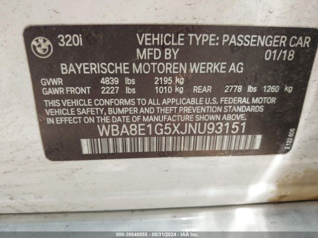 WBA8E1G5XJNU93151 BMW 320i