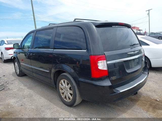 2C4RC1BG3FR554002 Chrysler Town & Country Touring