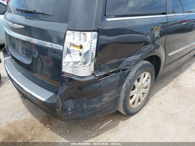 2C4RC1BG3FR554002 Chrysler Town & Country Touring